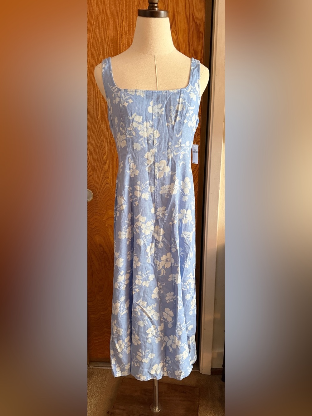 Old Navy Light Blue Floral Midi Dress